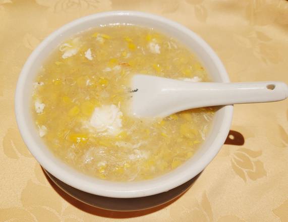 Crab Meat and Sweet Corn Soup 蟹肉栗米羹